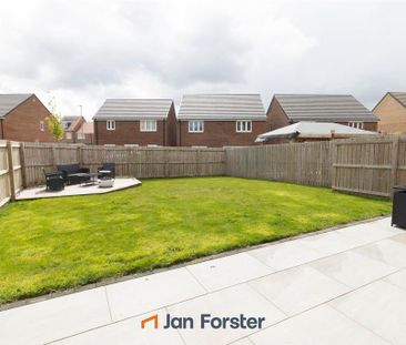 3 bedroom detached house to rent - Photo 3