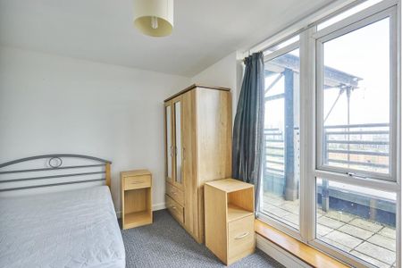 2 bedroom flat to rent - Photo 3