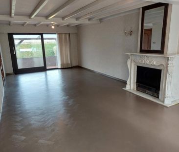 Vrijstaande woning met grote tuin op enkele minuten van centrum Tes... - foto 1