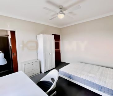 3 bed 2 bath-002 - Photo 4