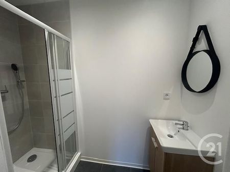 Location Appartement 2 pièces 33m² GRAULHET 81300 - Photo 4