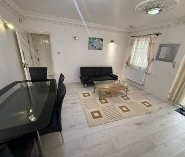 1 Bed Flat, Pershore Road, B29 - Photo 2