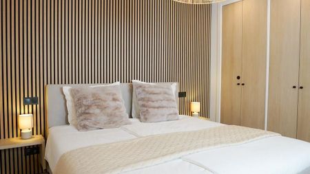 Luxury Apartment for rent in Nueva Andalucia, Spain - Photo 3