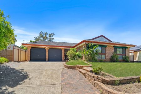 Warm & Welcoming Family Home in a Prime Ruse Location - Photo 5