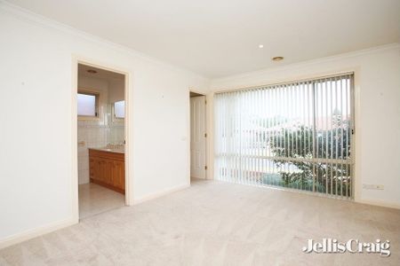 79 Purtell Street, Bentleigh East - Photo 3