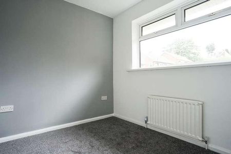 Gosforth Terrace, Pelaw, Gateshead, NE10 - Photo 2