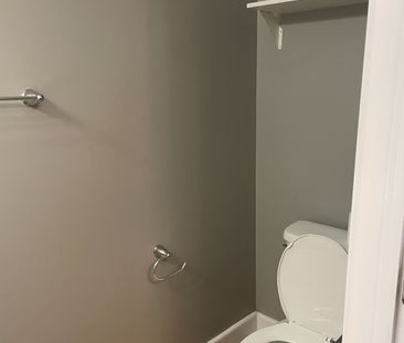 For Lease - 1297 Kitchener Avenue, Hunt Club - South Keys and Area,... - Photo 4