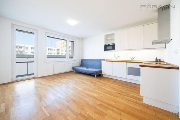 Pronájem bytu 4+kk 77 m², Božetická , Praha - Фото 1