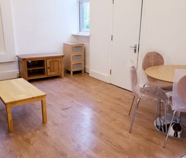 2 Bed Flat, Elms Avenue, N10 - Photo 1