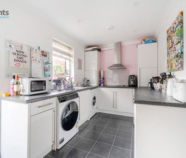 6 bedroom terraced house to rent - Photo 4