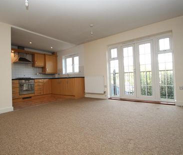 The Sidings, High Wycombe - Photo 1