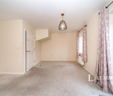 3 bedroom terraced house to rent - Photo 1