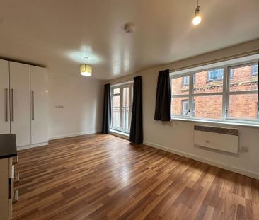 Studio to rent - Photo 5