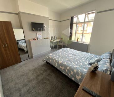 5 bedroom terraced house to rent - Photo 1