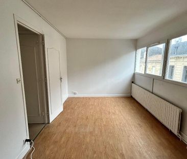 Location Appartement 1 pièce 22m² BORDEAUX 33800 - Photo 2
