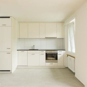 Cute two-room apartment in Niederwangen - Photo 2