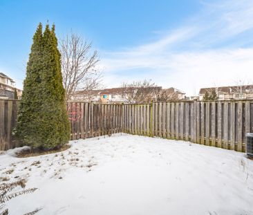 For Lease - 2159 Baronwood Drive, Oakville, Ontario - Photo 4