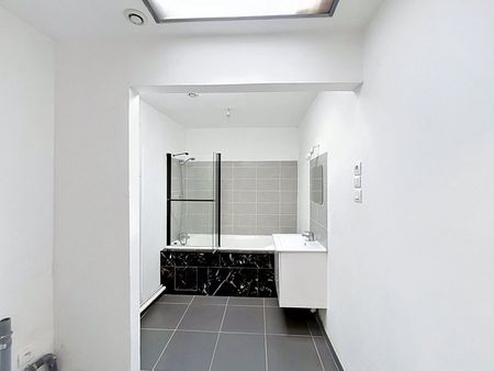 Appartement 2 pièces à Calais - Photo 2
