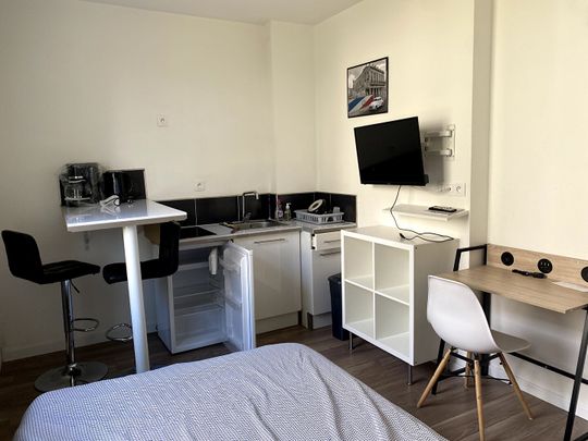 Location Appartement 1 pièce 16m² - Photo 1
