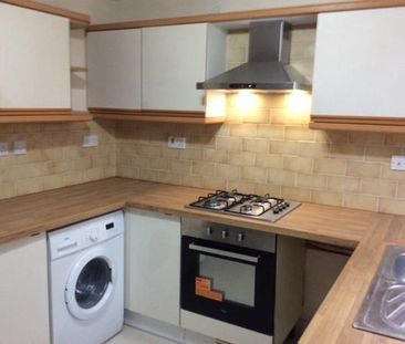 4 bedroom detached house to rent - Photo 5