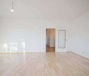 WUNDERSCHÖNE 4-ZIMMER-WOHNUNG MIT SONNIGER LOGGIA - Foto 3