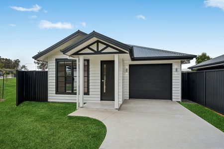 19 Solomon Drive, Lake Cathie NSW 2445 - House For Rent | Domain - Photo 4