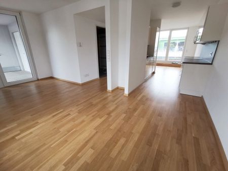 Großzügige 2 Zimmer Wohnung mit Terrasse in 1030 Wien! - Photo 2