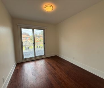 For Lease - 30 Japonica Road, Toronto, Ontario - Photo 3