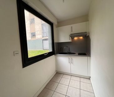 Location Appartement 1 pièce 21m² ORLEANS 45000 - Photo 2