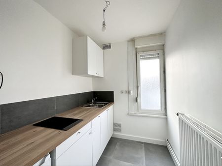 Location Appartement 2 pièces 29m² LILLE 59000 - Photo 3