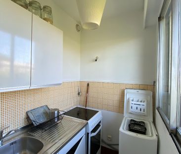 A LOUER - Studio meublé Versailles Hoche - Photo 4