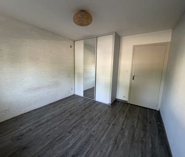 Location Appartement 2 pièces 52m² - Photo 3