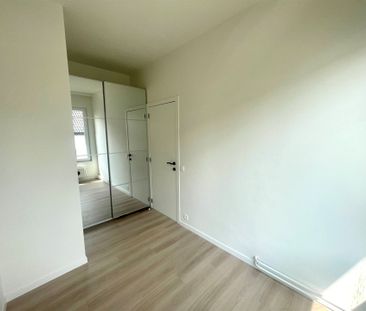 Gerenoveerd appartement op toplocatie! - Photo 2