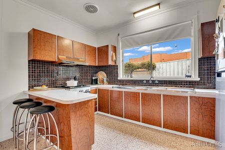 7 O'grady Street, Brunswick - Photo 4