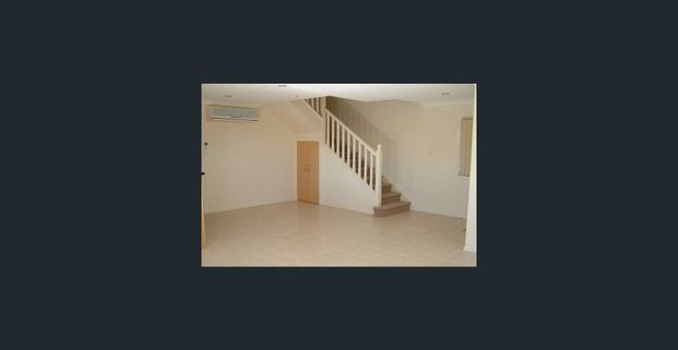 Convenience in Carina !!! - Photo 1