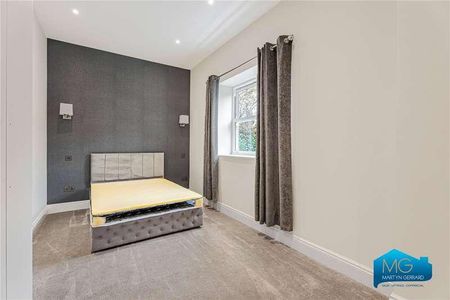 Rowantree Road, Enfield, London, EN2 - Photo 3