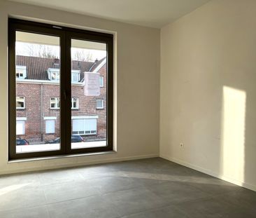 CENTRAAL GELEGEN NIEUWBOUW APPARTEMENT - Photo 6