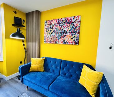 BEDROOM 1- HUGE DOUBLE ENSUITE - Photo 6