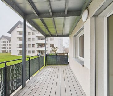 Generous 5.5-room family apartment with terraces and Swedish stove ... - Photo 5