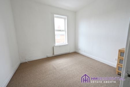 3 bedroom Flat for rent on Ada Street, Walker, Newcastle Upon Tyne, NE6 2RB Available 01/12/2025 - Photo 5