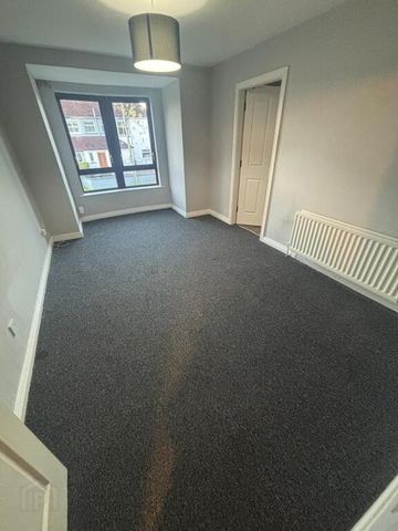 4 Bellevue Court, Coleraine, BT52 1RY - Photo 2