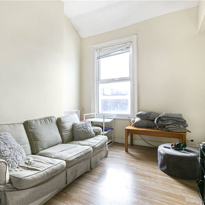 Stockwell Road, London, SW9 9TB - Photo 1