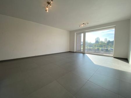 Appartement te huur - Photo 2