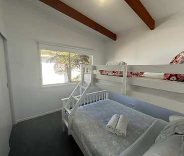 Coastal Family Home - Photo 5