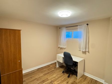 For Lease - 11 Yatesbury Road Unit# Basement, Toronto, Ontario - Photo 4