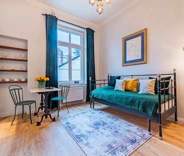 City-Residence: Modern möbliertes Apartment in zentraler Nordendlage - Foto 2