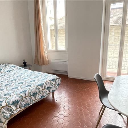 3 pièces - Meublé - 53,99 m² - 1er étage - Colocation autorisée - Photo 1