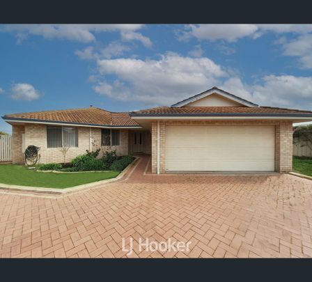 3/4 Kendle Close, Pelican Point, WA 6230 - Photo 1