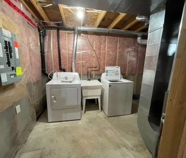 For Lease - 15 Coronation Parkway, Barrie, Ontario - Photo 3