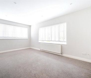 4 bedroom detached house to rent - Photo 6